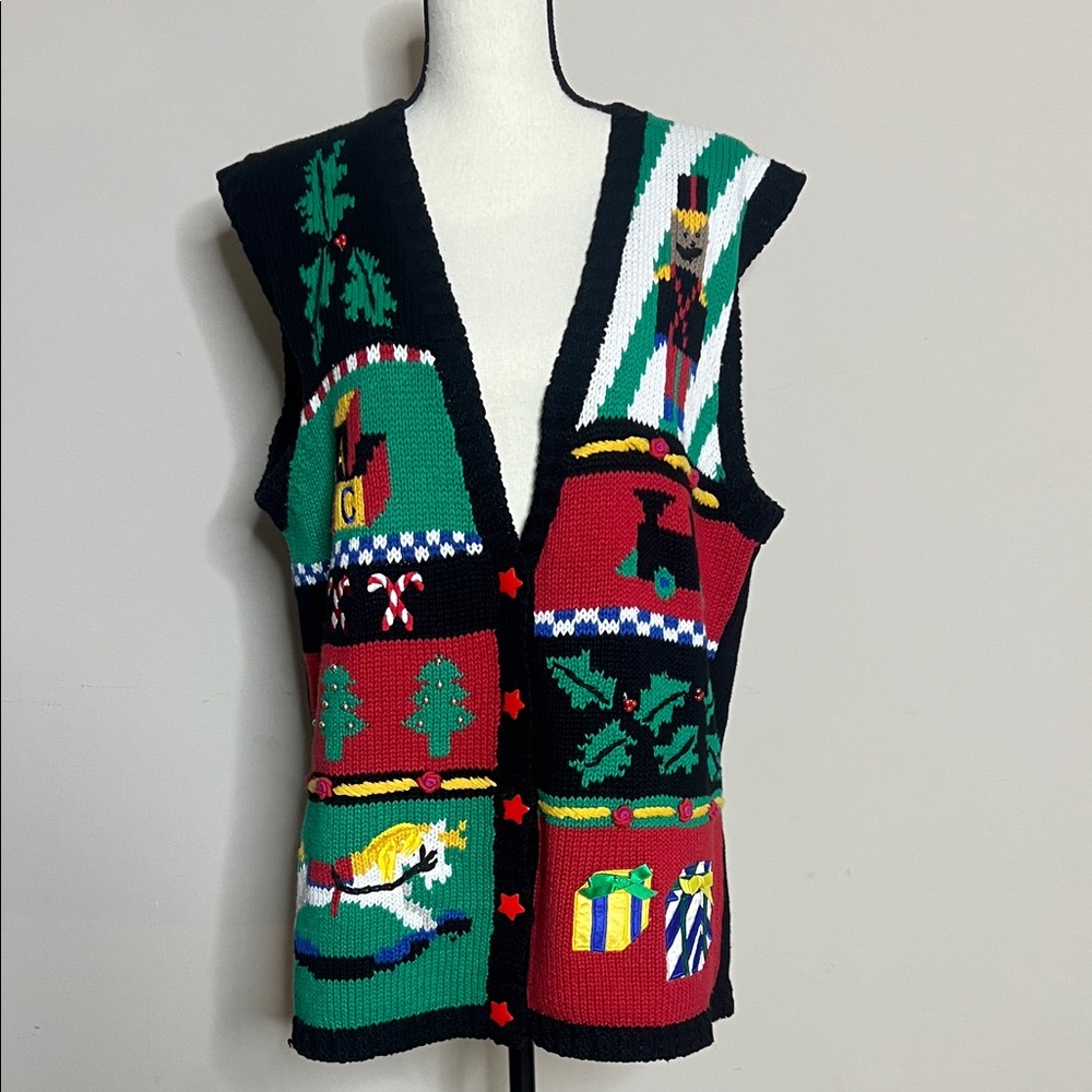 🎄🌲🎅Festive Multicolor Knit Vest